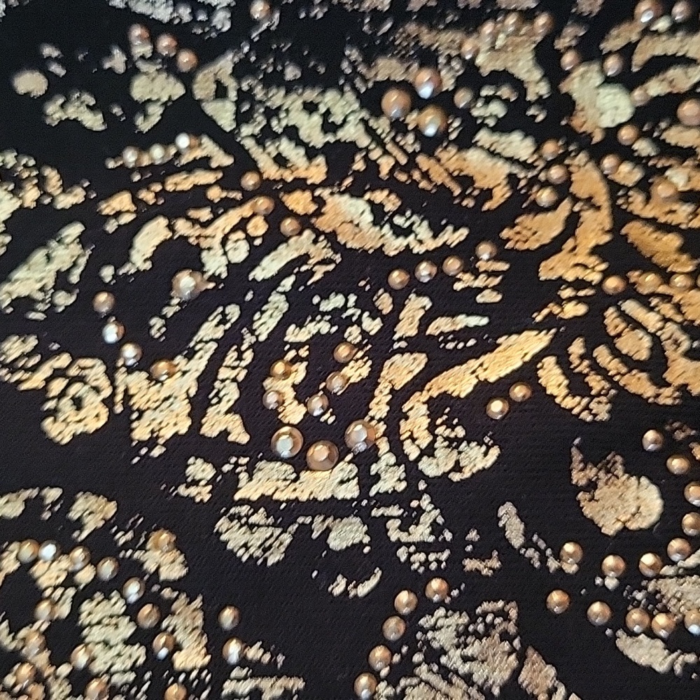 Chicos zenergy black with gold stones 3/4 sleeves medium - Picture 3 of 6